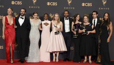 The Handmaid’s Tale arrasó en los Emmy 2017 (+Lista de Ganadores)