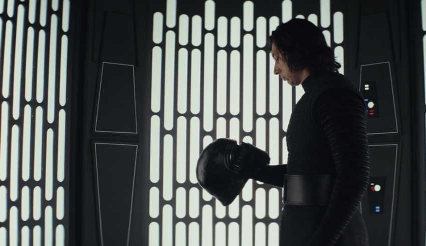Kylo Ren, uno de los puntos de «Luz» en The Last Jedi
