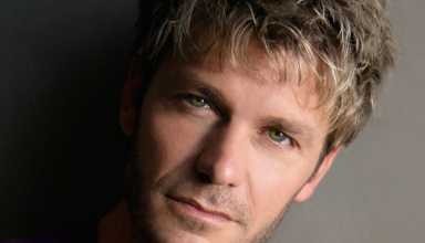 Rooster Teeth anuncia que Vic Mignogna sale del elenco de RWBY