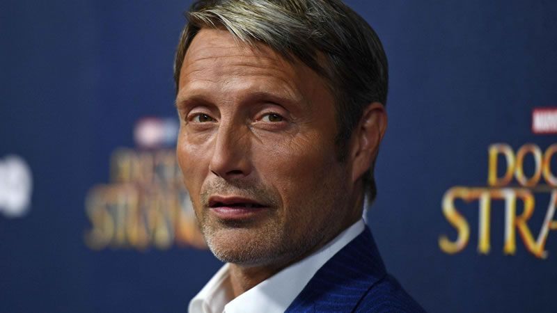Mads Mikkelsen reemplazará a Johnny Depp en Animales Fantásticos 3